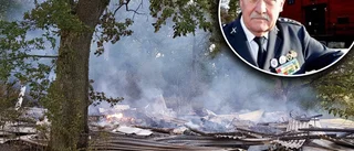 Militärt skidförråd totalförstört i branden
