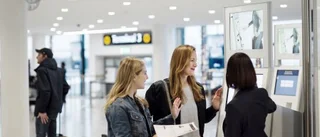 Inrikesflygandet fortsätter att minska