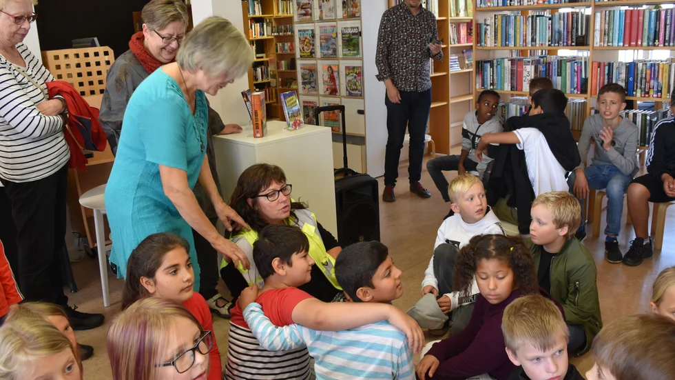 Invigningen av Mariannelunds nyrenoverade bibliotek fick många besökare.