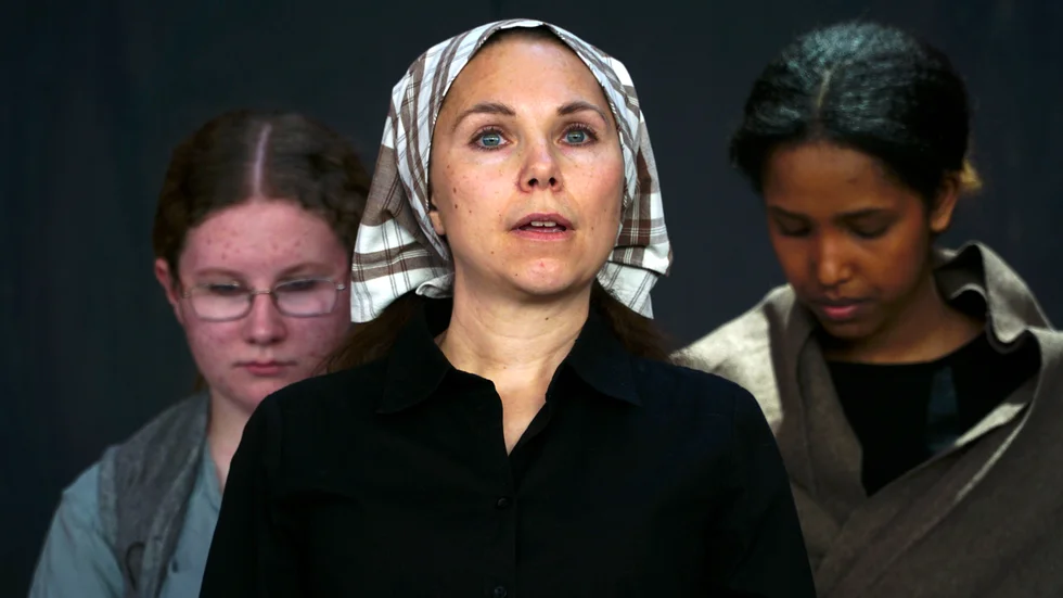 Pigan (Laila Bäcklund) som strax kommer dras ned av den flankerande Spanska sjukan som flåsade henne i nacken. 