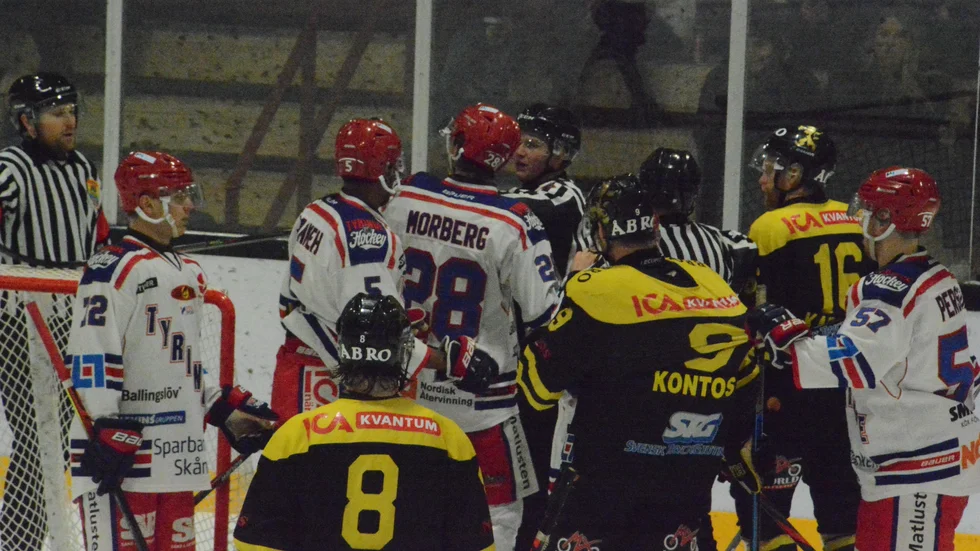 Det var bråkigt ett par gånger när Vimmerby hemmabesegrade Tyringe. 