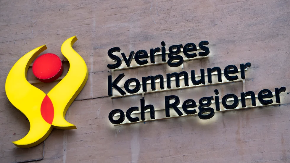 Sveriges kommuner och regioner värnar sitt självstyre mot staten.