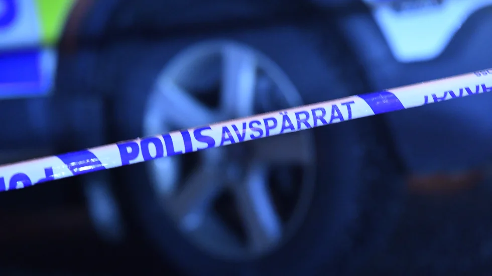 En av de saker som behöver förbättras när det gäller ärenden om våld i nära relationer är att se till att spärra av brottsplatsen, något som inte alltid görs trots att det handlar om ett grovt brott.