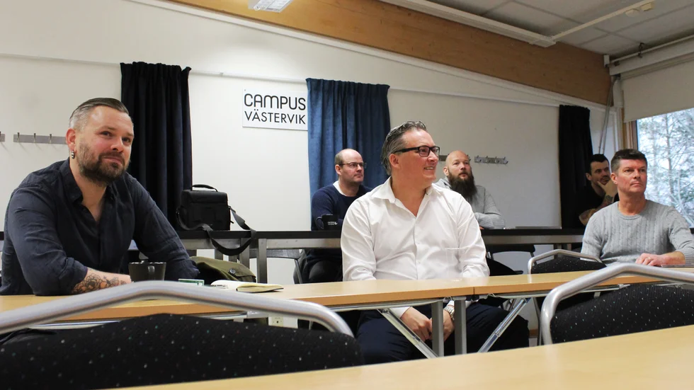 Det var nöjda deltagare som examinerades under fredagen. Från vänster: Erik Hedberg, Magnus Fahlström, Johan Sjöblom, Michael Petersson, Djordjo Cvjetkovic och Morgan Svensson.