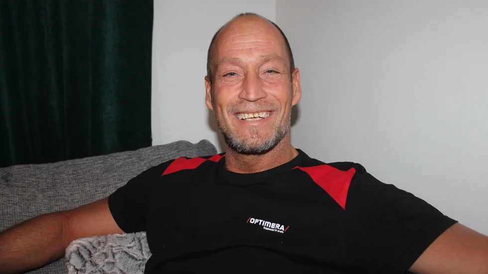 Dennis Gustafsson gör en ny satsning på fitness, grenen men´s physique där han ställer upp i Luciapokalen i december, den tävling han debuterade i 2018. "Nu vet jag mer hur jag ska lägga upp det", säger Dennis.