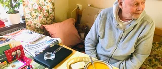 "Alla gamla har rätt att få en varm måltid"