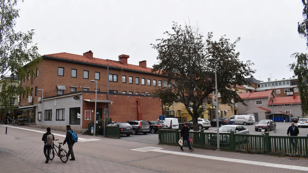 Här syns området norr om CK-parkeringen där Nordvestor vill bygga ett affärs- och kontorshus. Men nu ska också övriga kvarteret ses över.