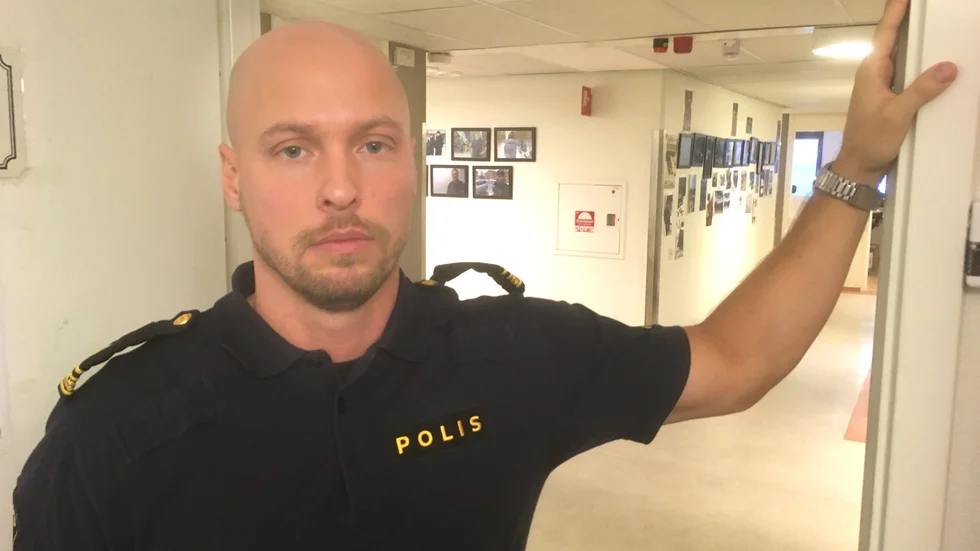 Pär Miller vid polisen i Skellefteå har den senaste veckan mött tre kvinnor som utsatts för romansbedrägeri.