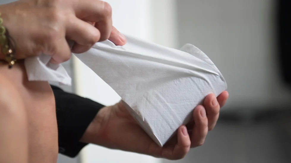 Knivsta kommun har fått tillstånd att bygga en så kallad hygieniseringsanläggning vid före detta Ekeby gård, väster om Knivsta. 1000 ton toalettavfall om året ska nu förvandlas till gödsel.