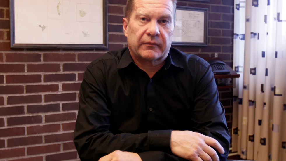 "Vi har inte bundit oss vid något längre avtal och vi ska ta ställning till hur vi ska göra framöver", säger Hans Nyberg, socialchef i Älvsbyns kommun. (Arkivbild)