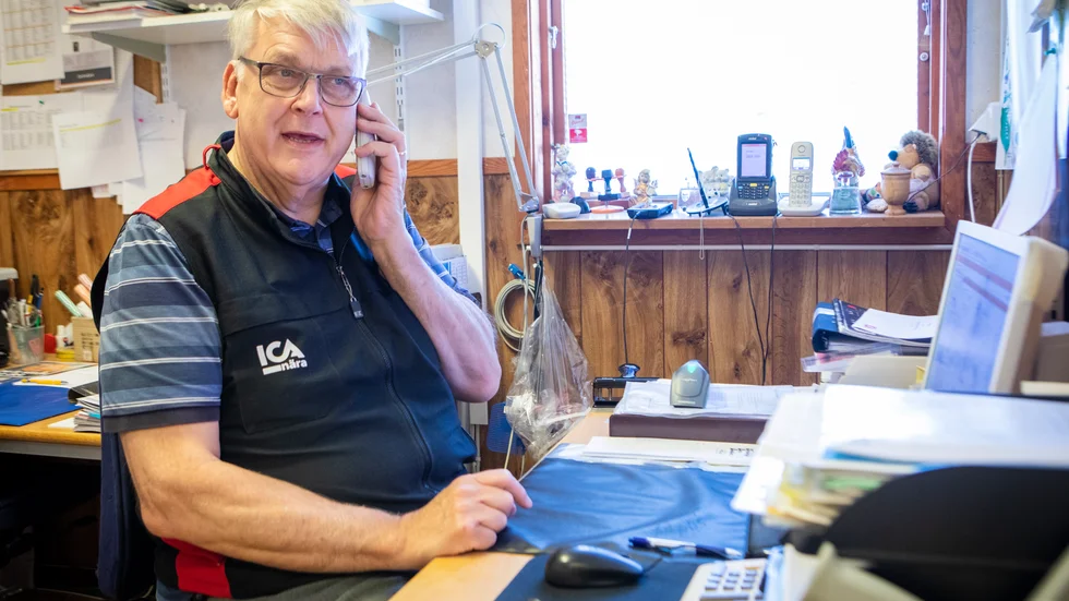 I år sköter Peder Fohlin syföreningsauktionen på nätet.