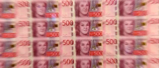 Satsar miljoner för att undvika uppsägningar 
