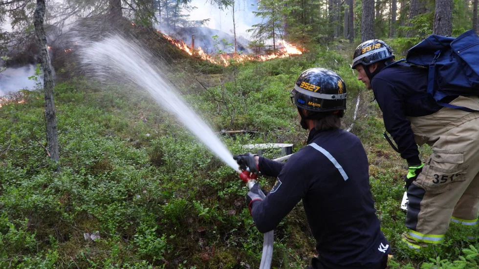 Räddningstjänsten larmades om branden på midsommardagskvällen.