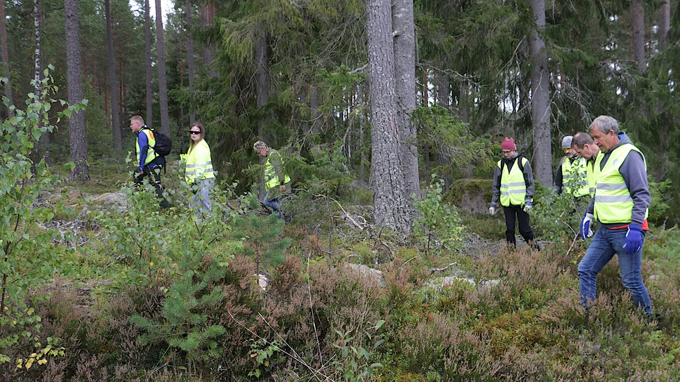 Missing People har gjort fem sökinsatser efter den försvunna kvinnan. Bland annat vid sjön Linden, bara några kilometer från Äntsebo där kvarlevorna sedan hittades.