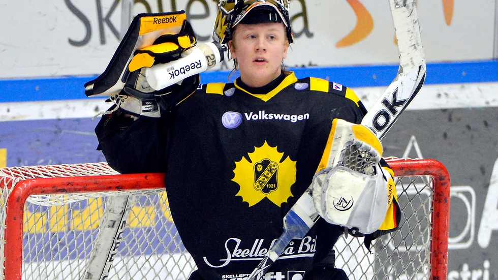 En ung Joel Vännström i AIK:s J20. 