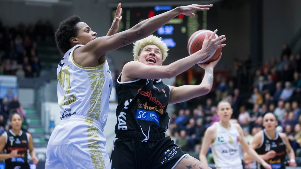 Natisha Hiedeman utsågs till årets artist i basketligan dam.