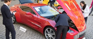 Miljardsmäll för Aston Martin