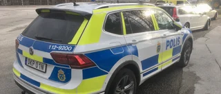 Bil och traktor kolliderade vid infarten till Getberget