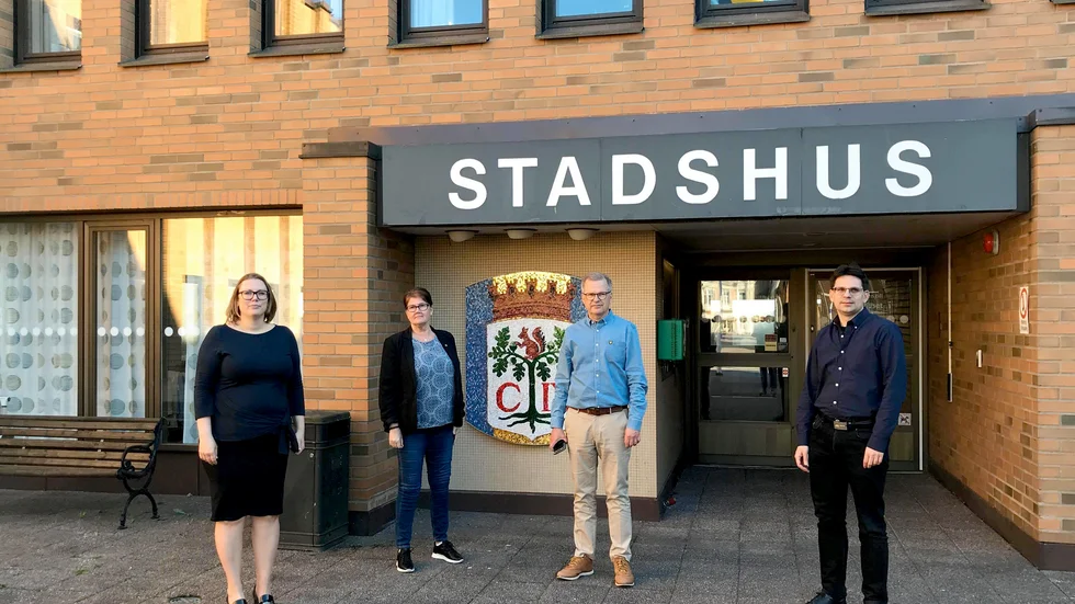 Kommunstyrelsen tycker att man har läget under kontroll. Från vänster: Marie Nicholson (M), Helen Nilsson (S), Jacob Käll (C), Ola Gustafsson (KD). 