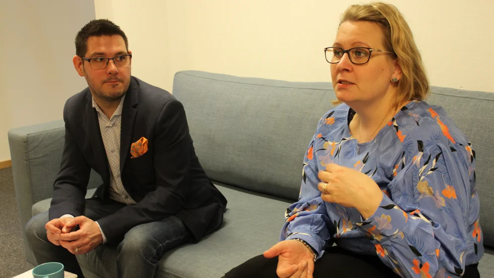 Verksamhetsledaren Anna Lövheim och företagsrådgivaren Fredrik Sundqvist berättar om nya satsningen Tillväxt Finspång.