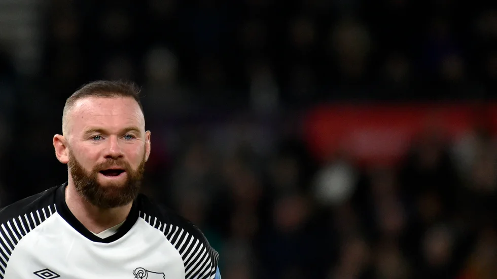 Derbys lagkapten Wayne Rooney tycker att spelarna i Premier League har blivit attackerade på ett skamligt sätt. Arkivbild.