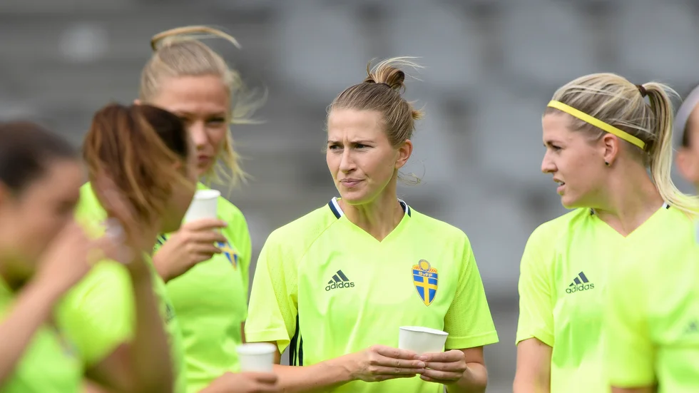 Emma Berglund tror att den här säsongen av damallsvenskan blir särskilt prövande. Arkivbild.
