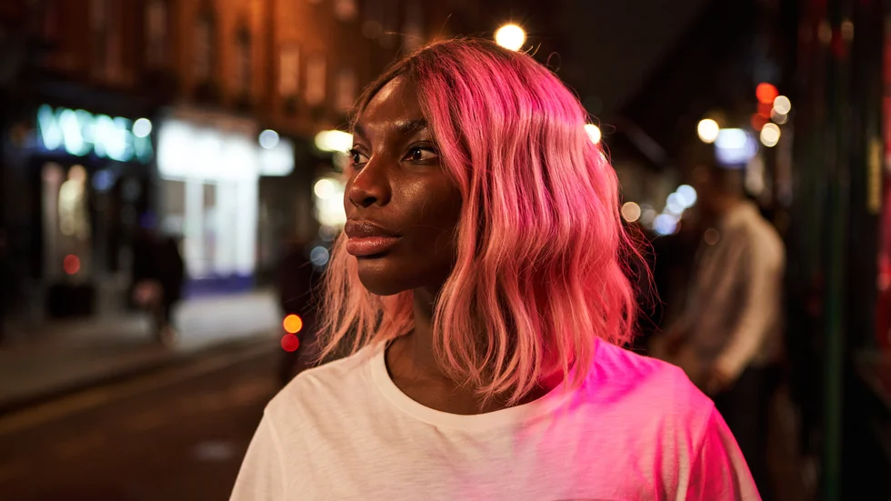 Michaela Coel spelar Arabella och har också skapat serien. Pressbild.