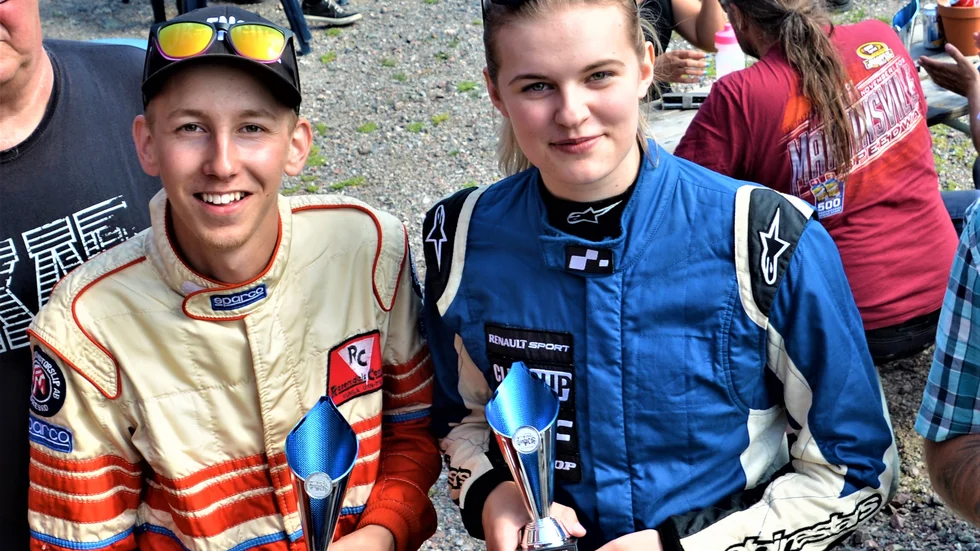 Joakim Ellner Landberg från SMK Södermanland segrade i Enköping och även i Strängnäs tidigare i somras med Elina Svensson som kartläsare