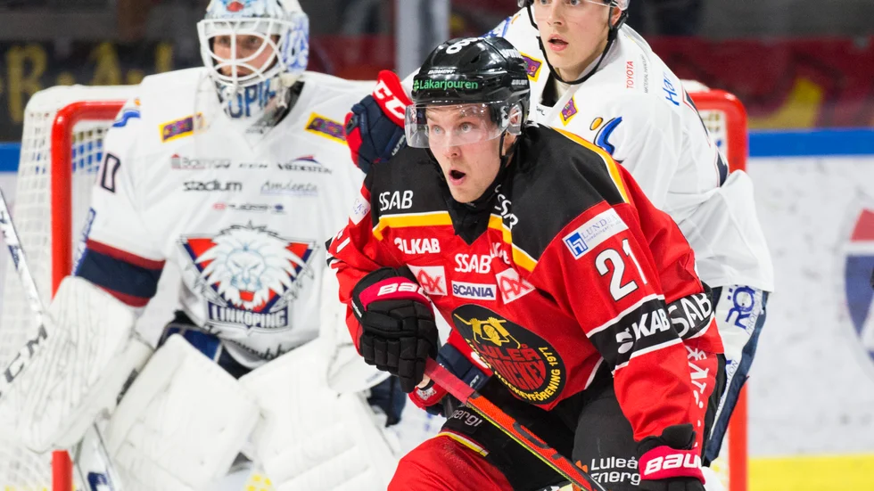 Juhani Tyrväinen är uttagen att spela med det finska landslaget i ishockey under Beijer Hockey Games.