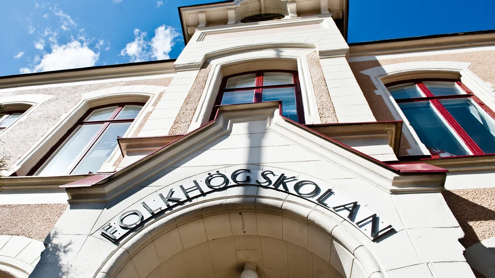 Medarbetarna på Nyköpings Folkhögskola menar att 
SD verkar ha ytterst vaga begrepp om folkbildning,