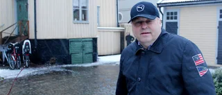 Vattnet hotar byggnaderna – kraftiga flöden 
