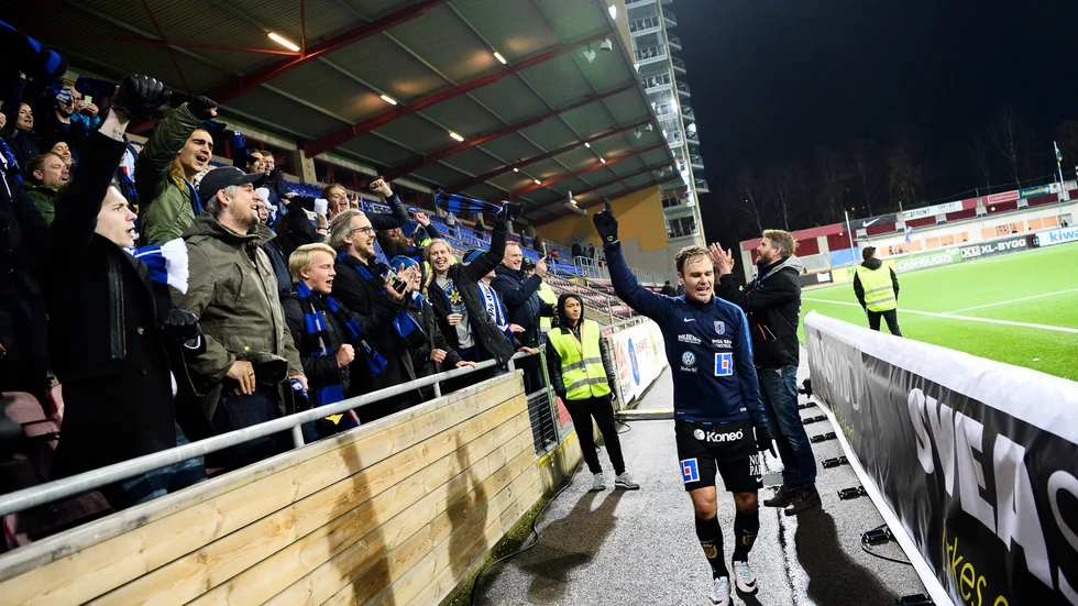 NIklas Busch Thor senast det begav sig på Tunavallen.