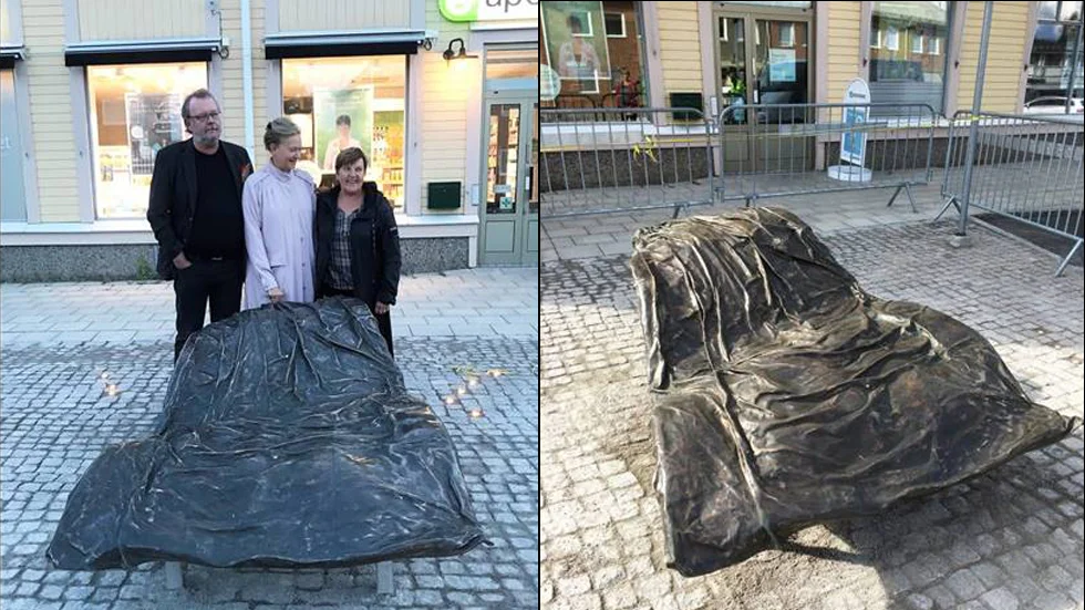 Om du undrar var konstverket har tagit vägen så är det skickat på reparation igen. Men Leif Häggbo håller tummarna för att hon kommer tillbaka lagom till december.