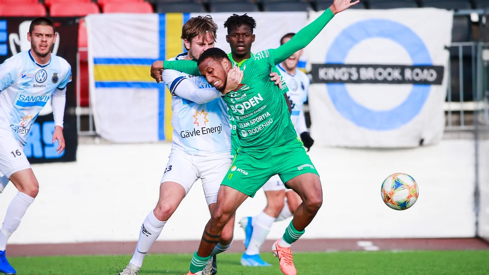 Willie Clemons var bästa BBK:are när laget tog en poäng borta mot topplaget Sandviken.