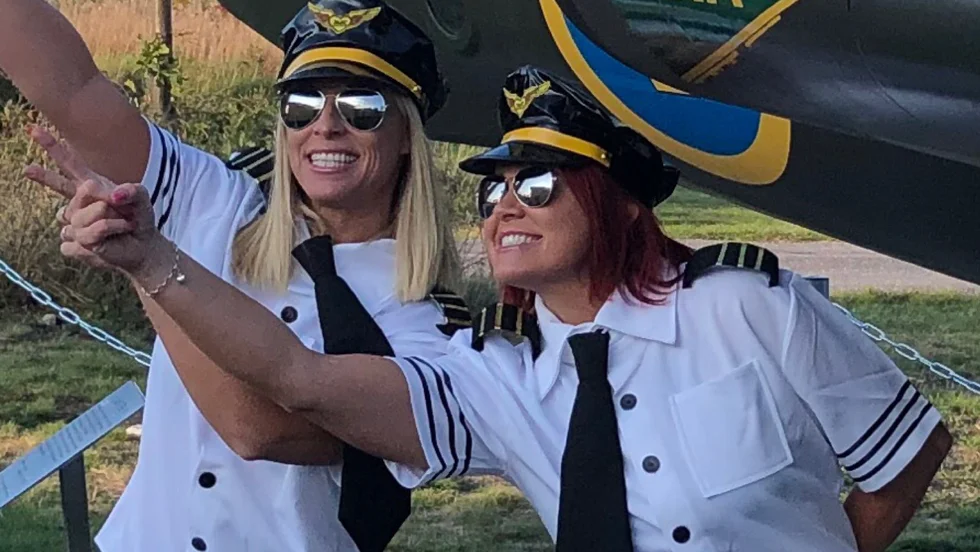 Kristin Gunnarsson och Tina Säther sätter upp ny show på Nyköpings Teater.