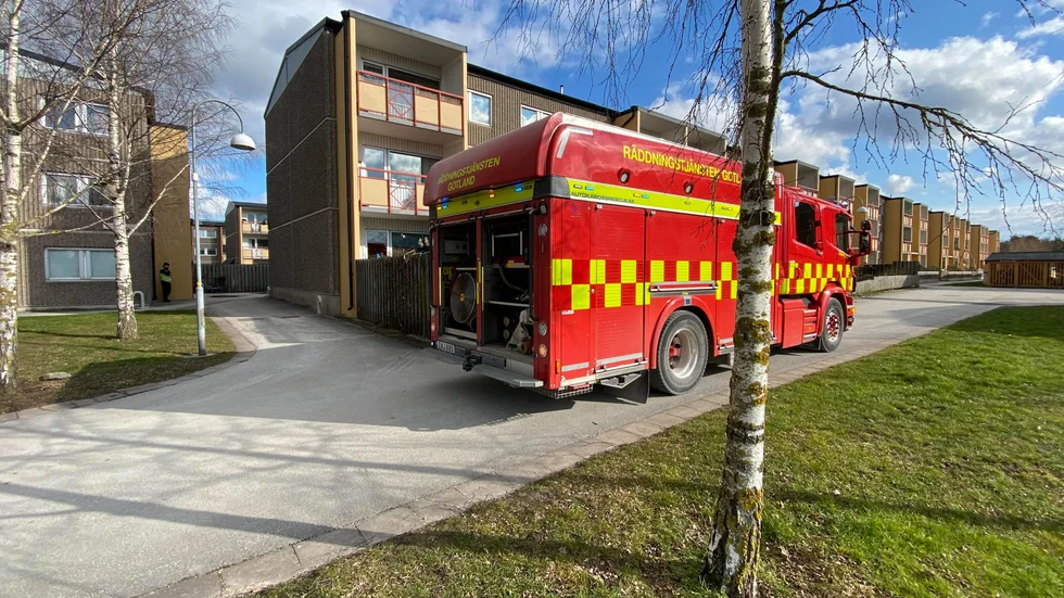 Räddningstjänstens Visbyenhet fick under lördagen rycka ut till kvarteret Stäven i Visby.