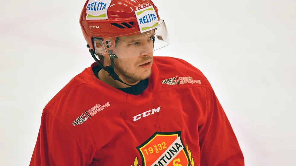 Lucas Sandström hoppas kunna bli spelklar för Västerviks IK lagom till fredagens bortamatch mot Södertälje.