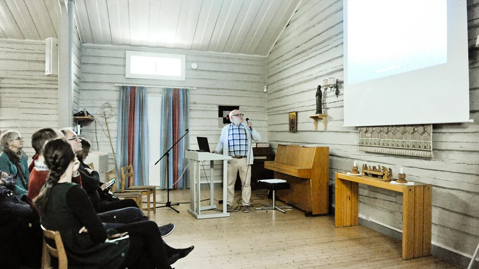 På temadagen ”Räcker maten i nya klimatet?”, som hölls i Lövånger i helgen, föreläste agronomen Anders Ölund om de globala klimatförändringarna och dess följder.