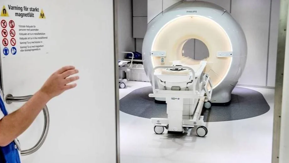 Enligt sköterskan ska en annan patient ha tvingat på honom viktvästen. "Den hängdes över hans axlar snett bakifrån, han var inte alls förberedd", säger Ulrika Ask, Aleris röntgen. Arkivbild. 