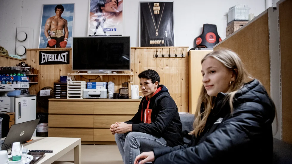 Nasir Eivaz och Tova Porseby är hemma i Skellefteå igen och blev hyllade efter helgens SM-guld.