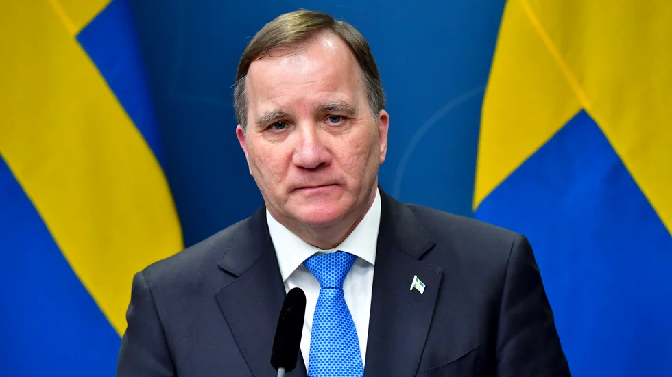Stefan Löfven (S) har inte gjort sig känd som en politiker som litar på att folk gör kloka val.