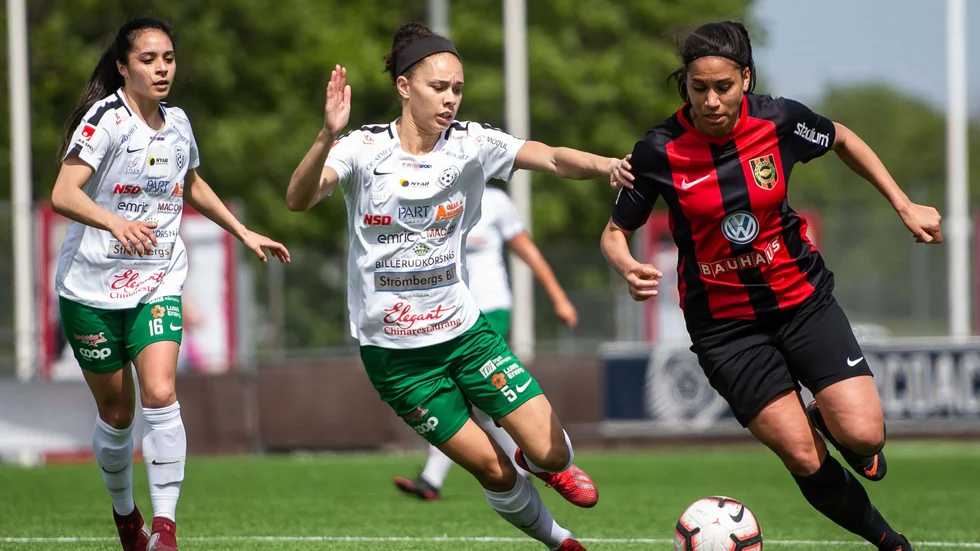 Rebekah O'Brien ansluter från Assi.