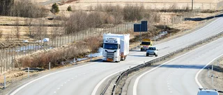 Transporter på Tunastigen                      