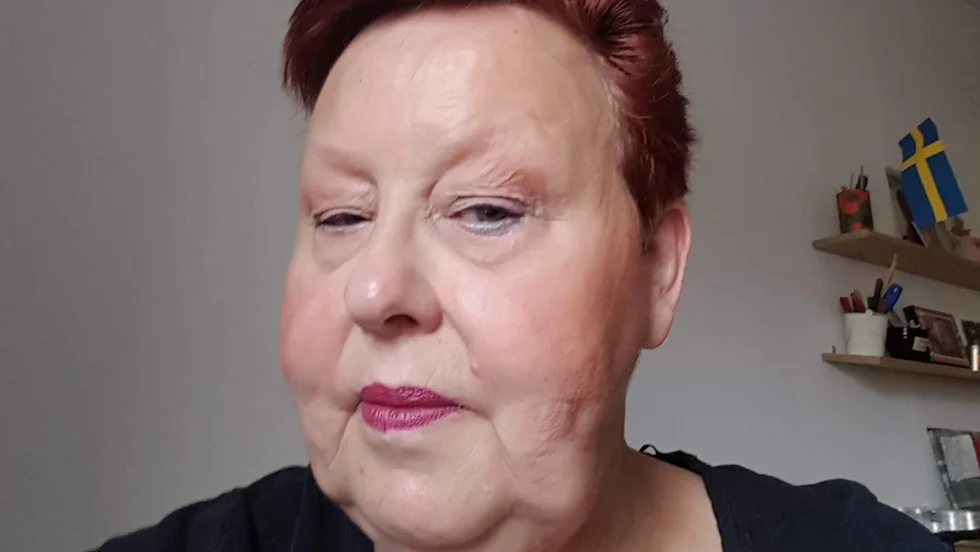 Annette Olsson har fått coronaviruset. "Ett rent helvete" säger hon om sjukdomen covid-19.