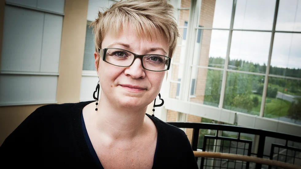 "Vi har sökt dispens för att ta in stafettbarnmorskor och den rekryteringsprocessen är igång" svarar Annika Johansson, på Region Norrbotten, på frågan som barnmorskorna i Norrbotten kan vänta sig en summa likt de i Västerbotten. 
