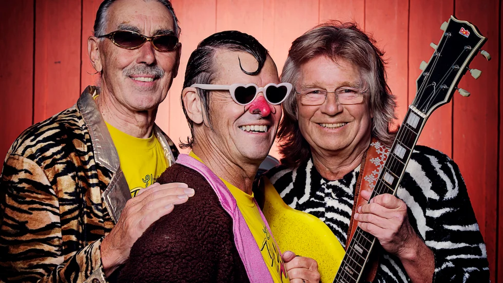 Fjolårets stora namn Janne Schaffer kommer tillbaka till Work Together Festival i sommar, denna gång med Electric Banana Band.
