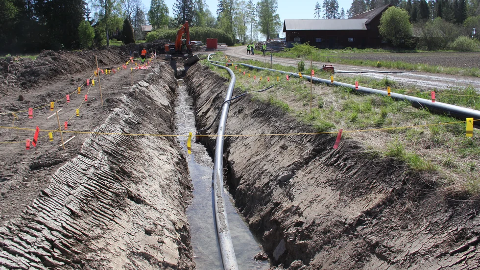 Totalt ska 31 kilometer med vattenledning läggas från Örbyhus till Alunda för att säkra vattenförsörjningen i Östhammars kommun.