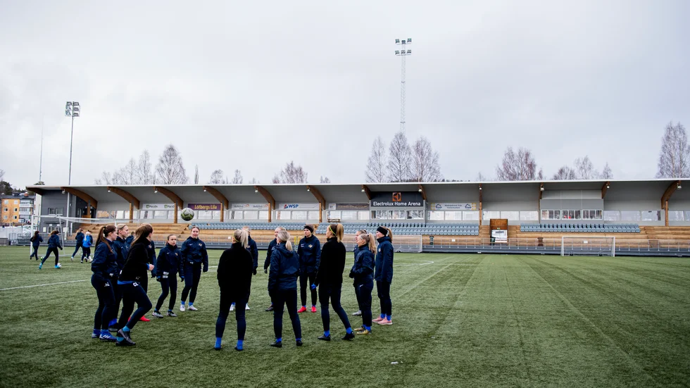 Sunnanå förstärker truppen med brittisk mittfältare. 