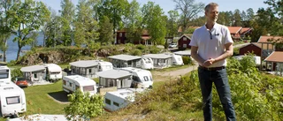 Besökarna och hoppet återvänder till Hjälmargården