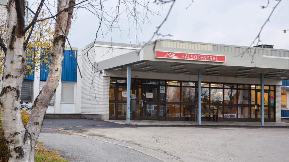 Haparanda kommun vill ha ett flerårigt hyrsavtal med kommunen för lokalerna där hälsocentralen är inrymd. 